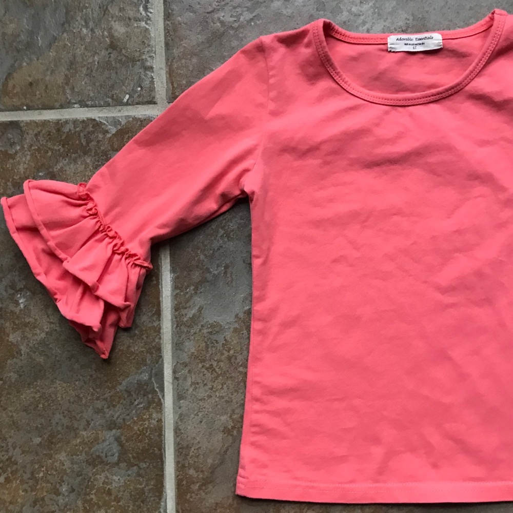 Adorable Essentials Coral Ruffled Sleeve Top Size 6